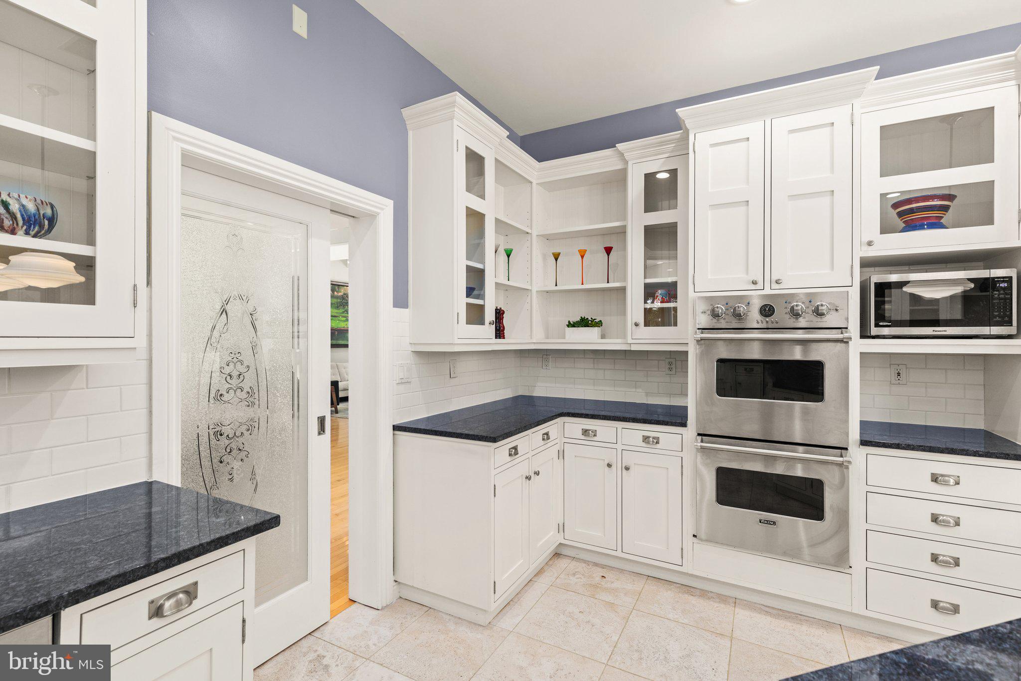 LEISURE HILL - Residential