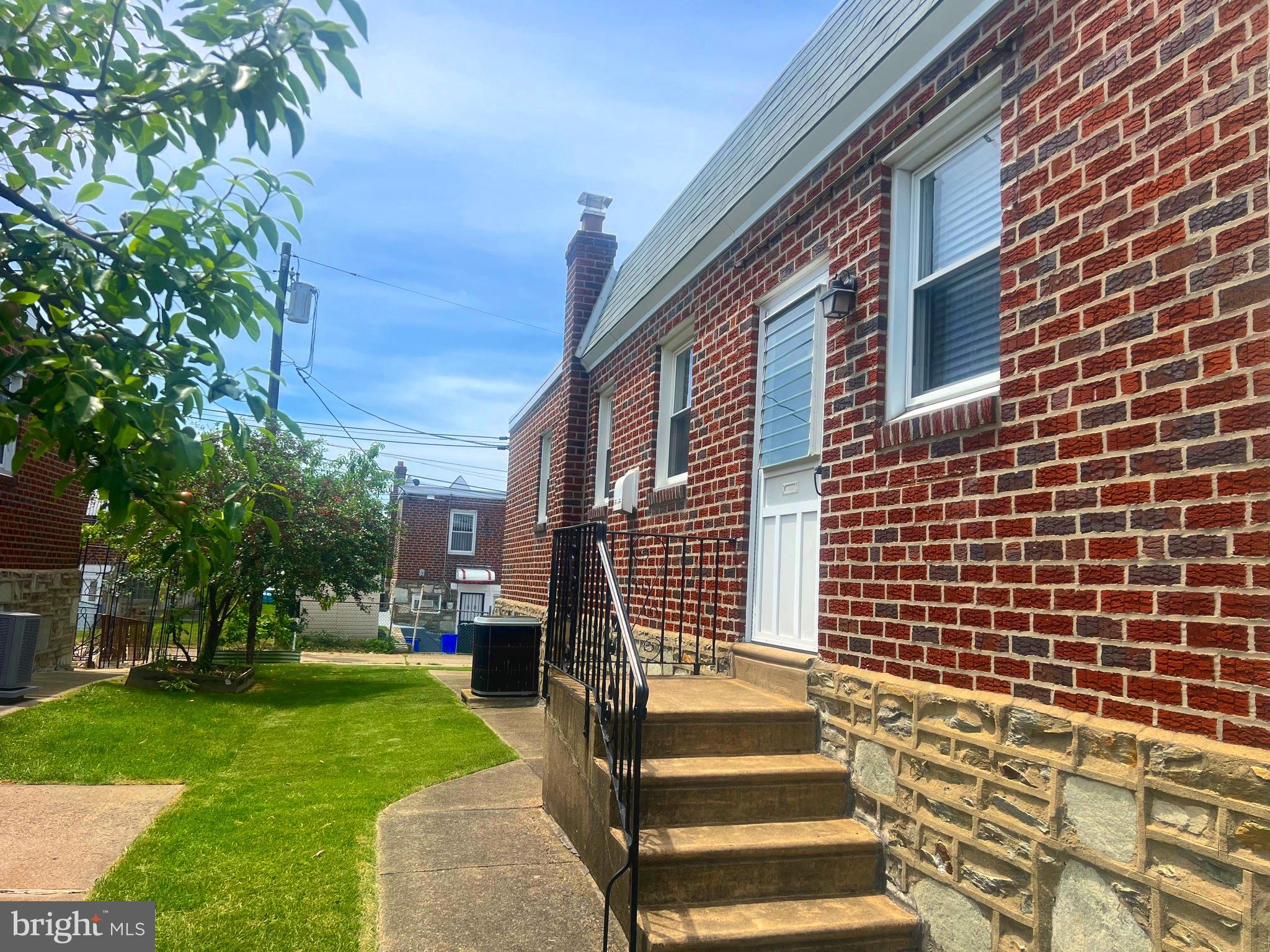 RHAWNHURST - Residential