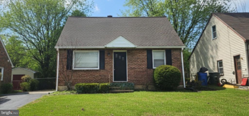 Photo of 2008 N Sherman Street, YORK, PA 17406 (MLS # PAYK2098730)