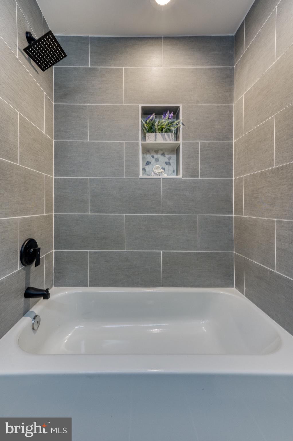 WALBROOK - Residential