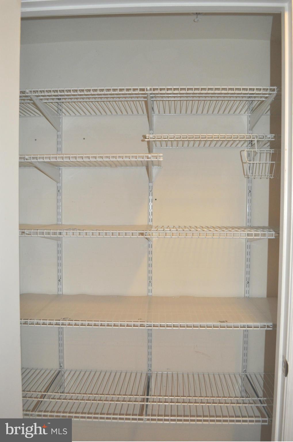 CONTINENTAL - Residential Lease