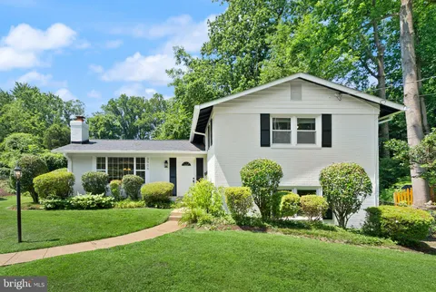 3906 Ivydale Drive, Annandale, VA MLS: VAFX2255078