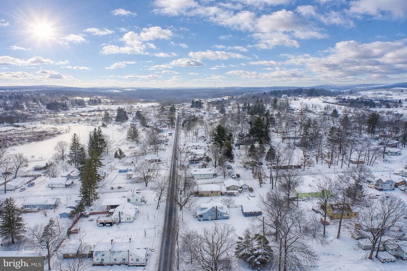 LOCH LYNN - Residential