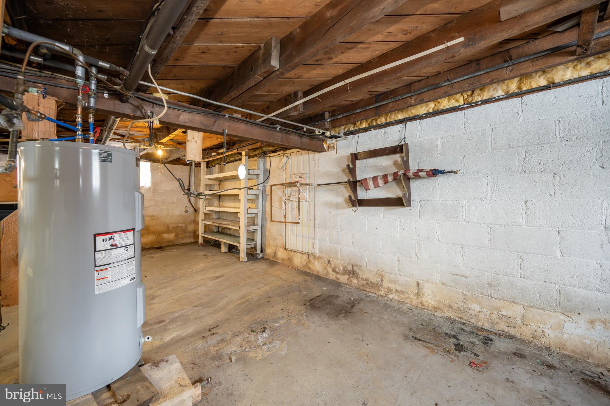 LOCH LYNN - Residential