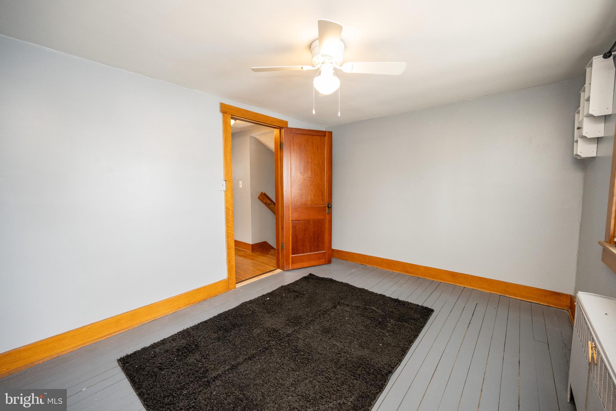 LOCH LYNN - Residential