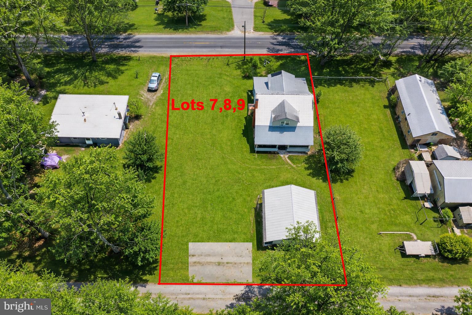 LOCH LYNN - Residential