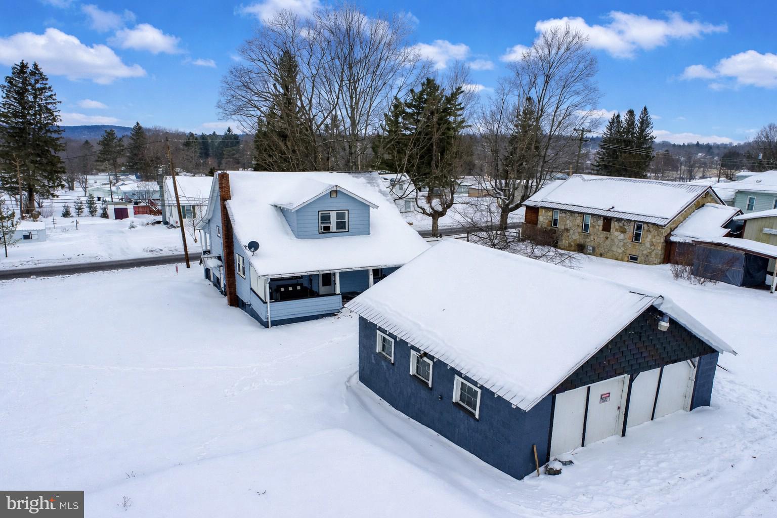LOCH LYNN - Residential