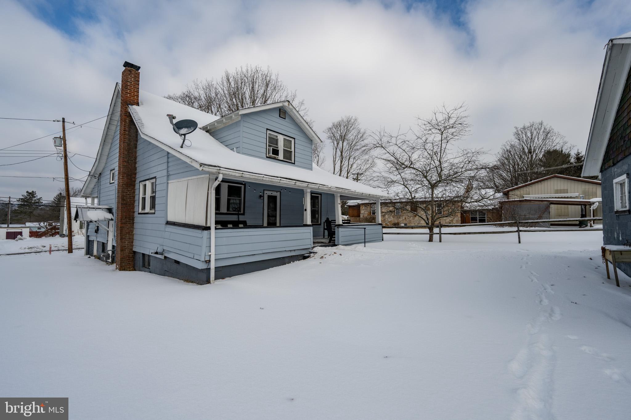 LOCH LYNN - Residential