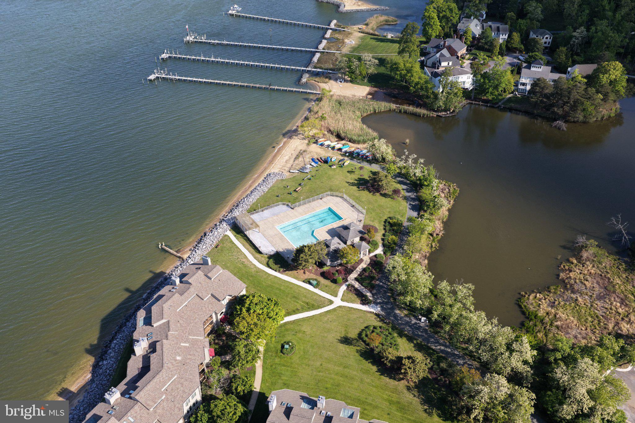 CHESAPEAKE HARBOUR - Residential