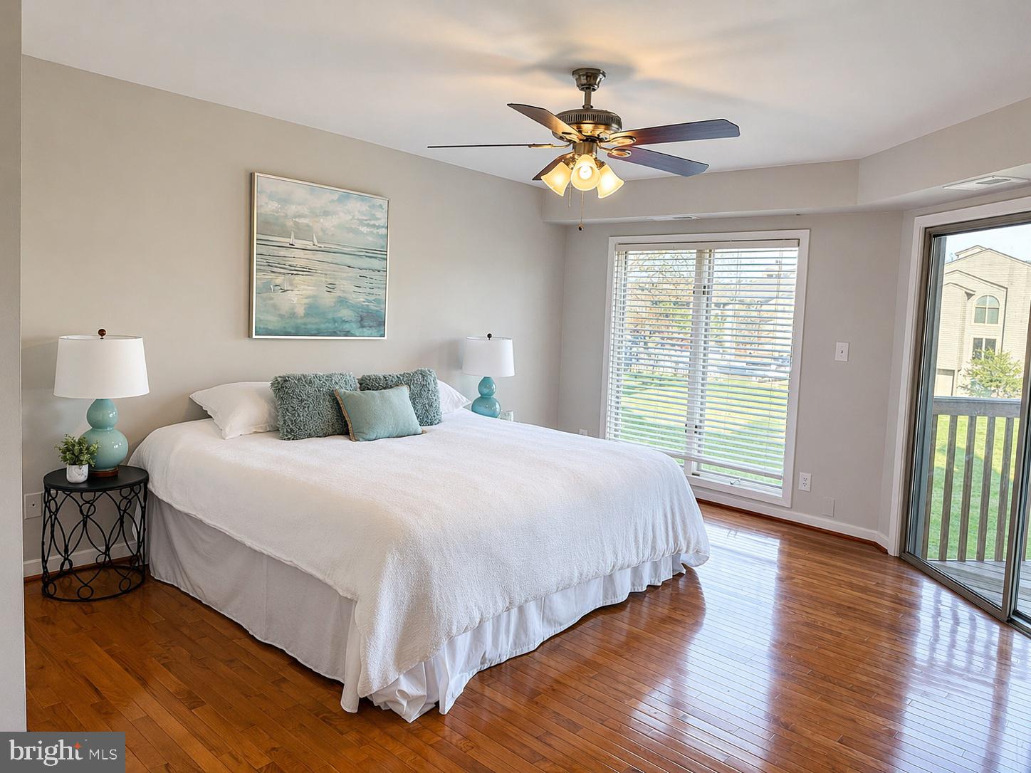 CHESAPEAKE HARBOUR - Residential