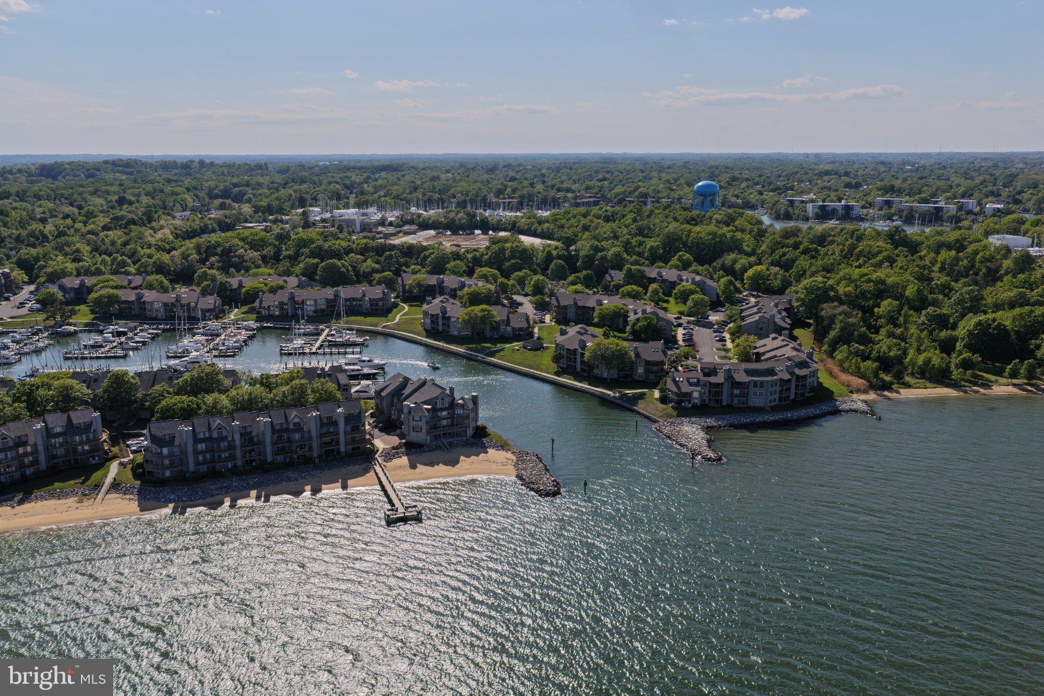 CHESAPEAKE HARBOUR - Residential