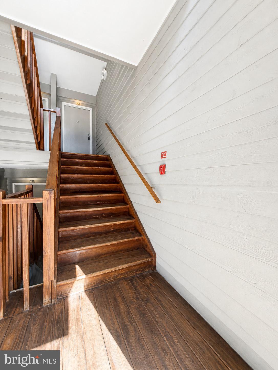 CHESAPEAKE HARBOUR - Residential