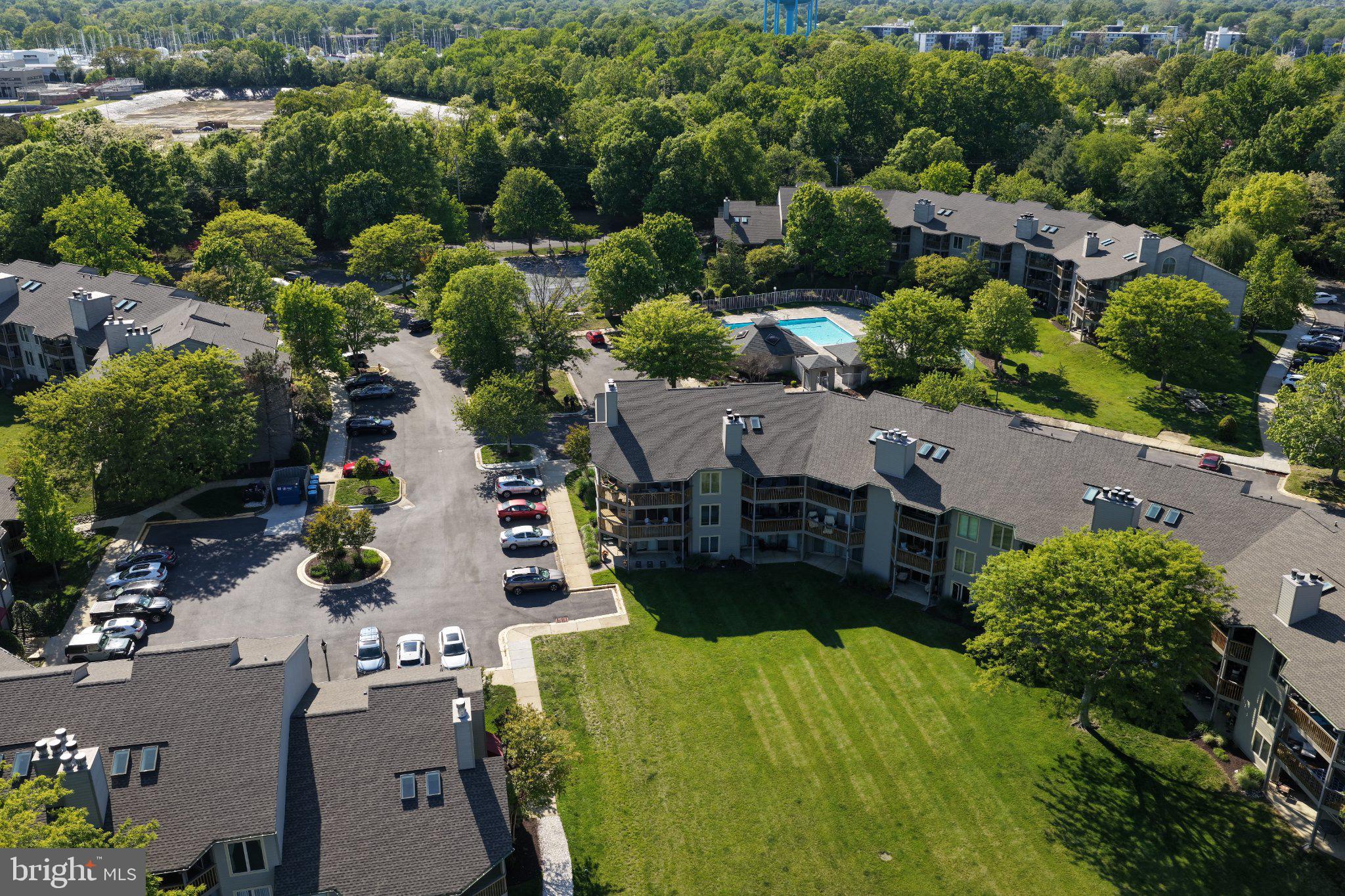 CHESAPEAKE HARBOUR - Residential