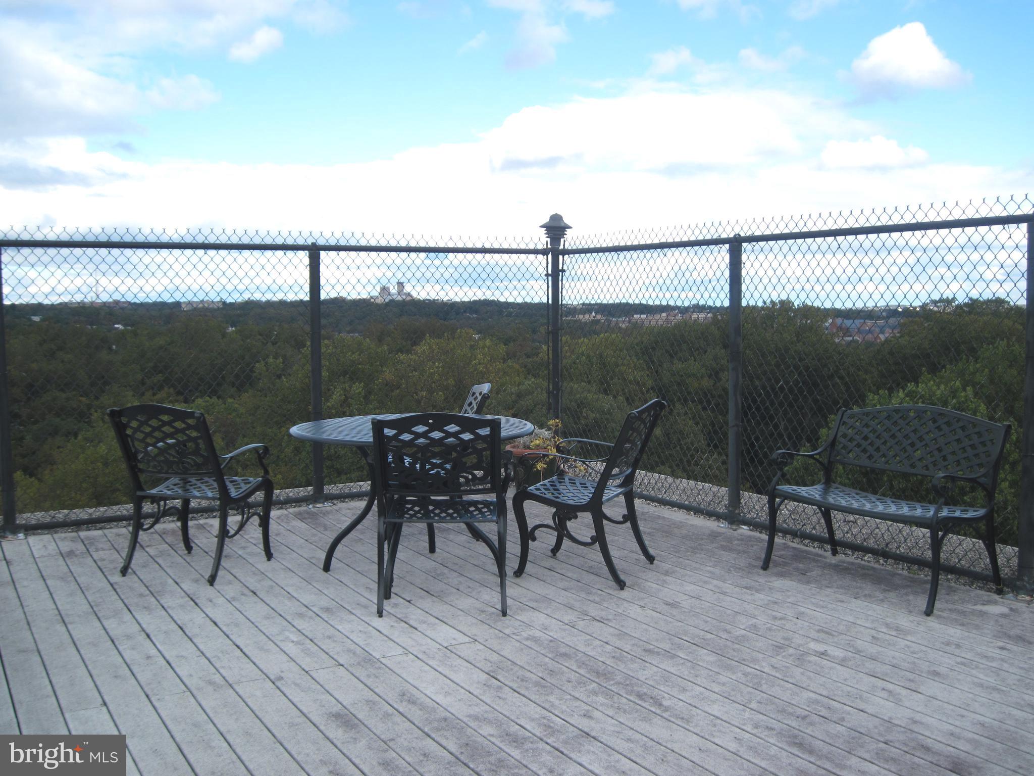 CIRCLE CONDOMINIUMS - Residential Lease