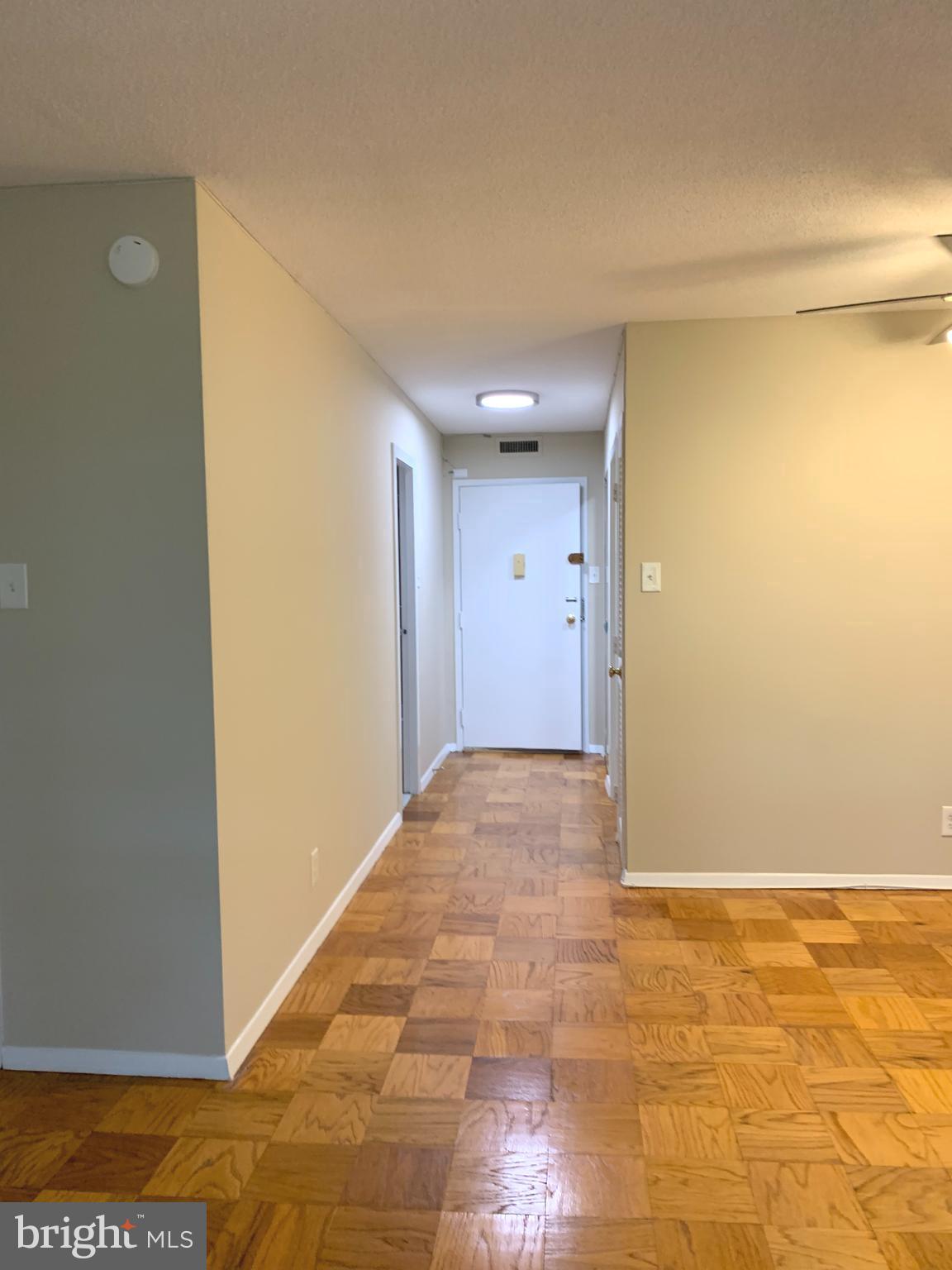 CIRCLE CONDOMINIUMS - Residential Lease
