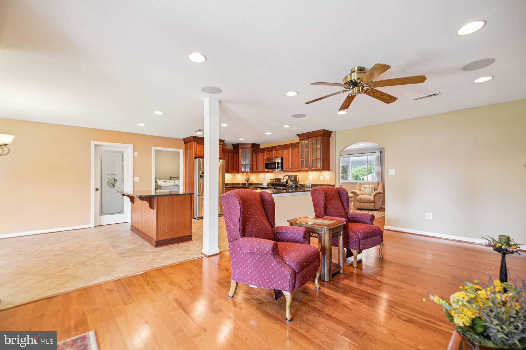 CAVALIER COUNTRY - Residential