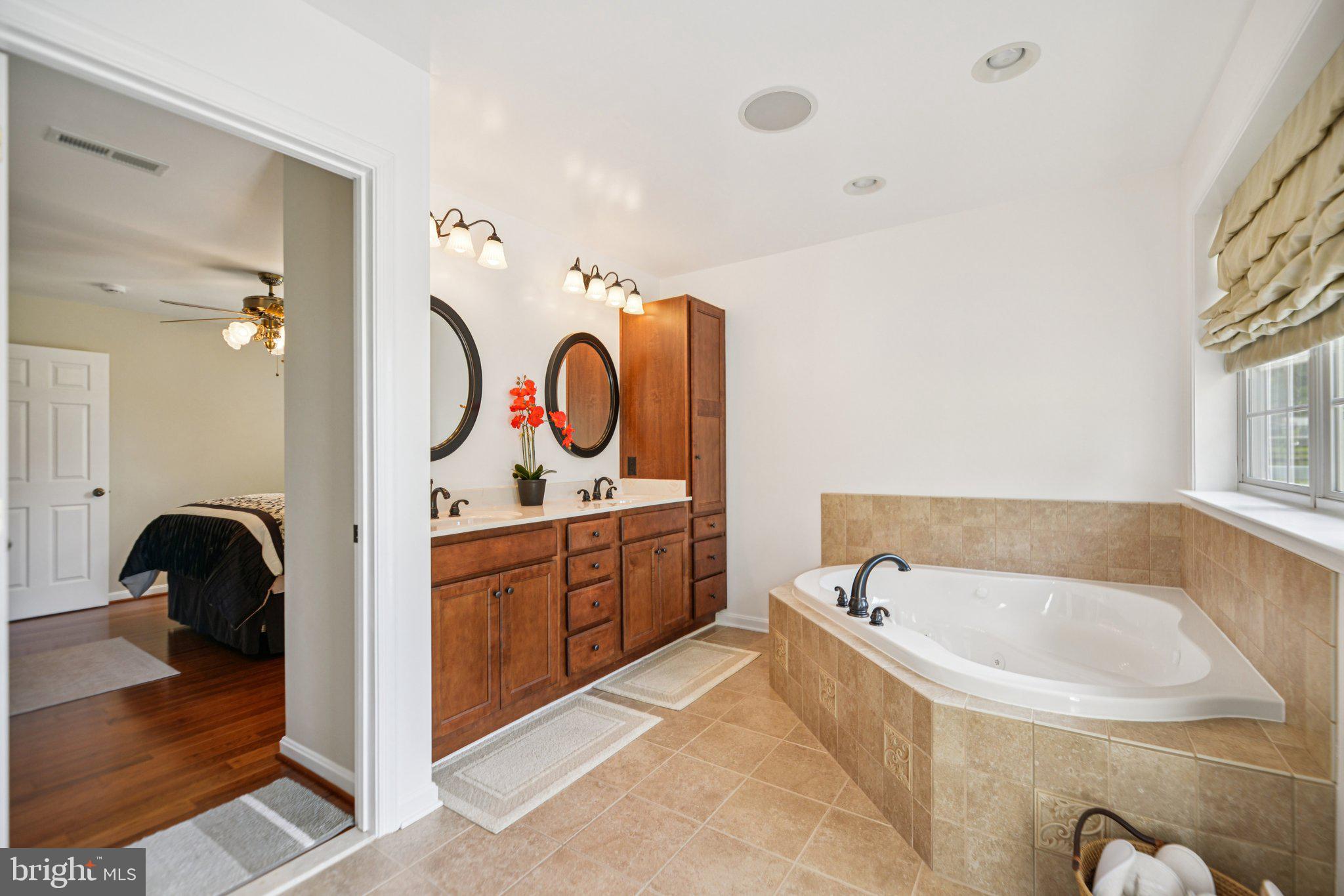 CAVALIER COUNTRY - Residential