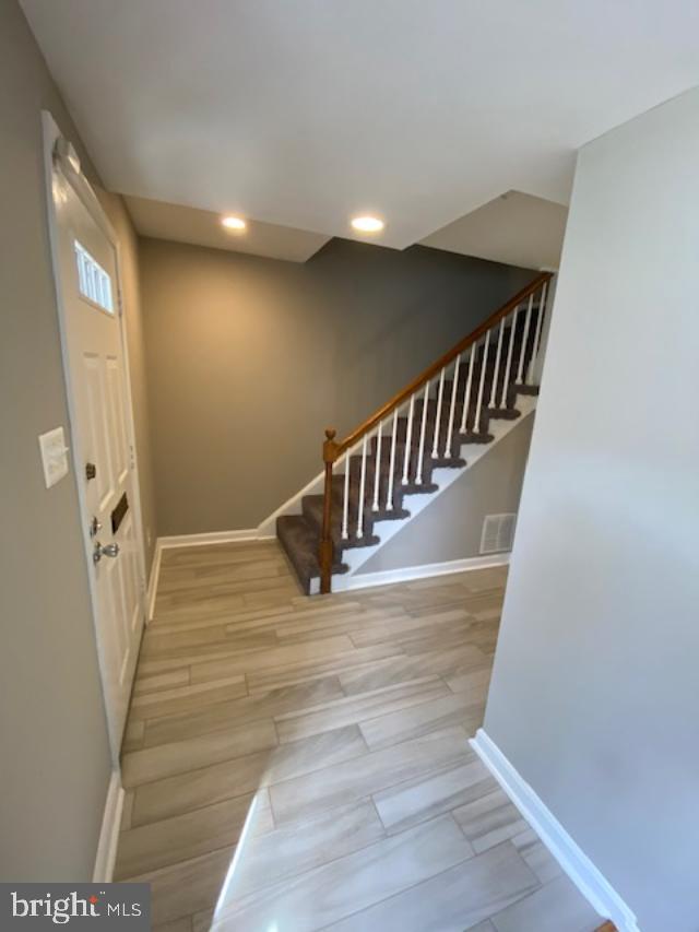 KENWOOD FOREST - Residential Lease