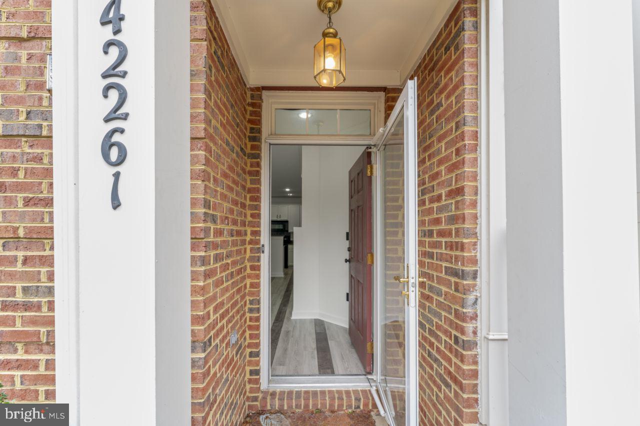 42261 TERRAZZO TERRACE