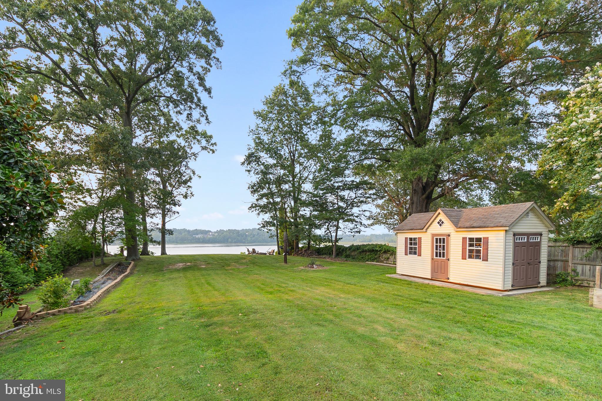 BROAD CREEK - Residential