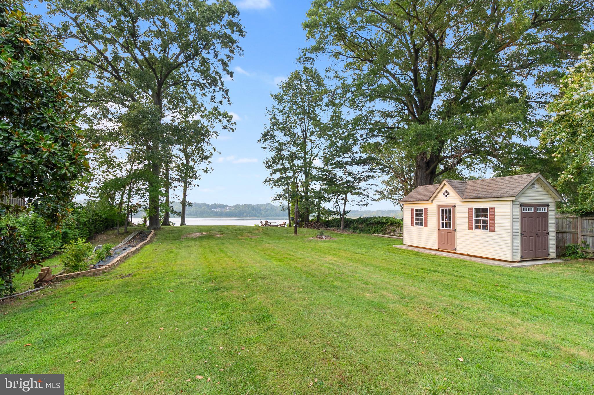 BROAD CREEK - Residential