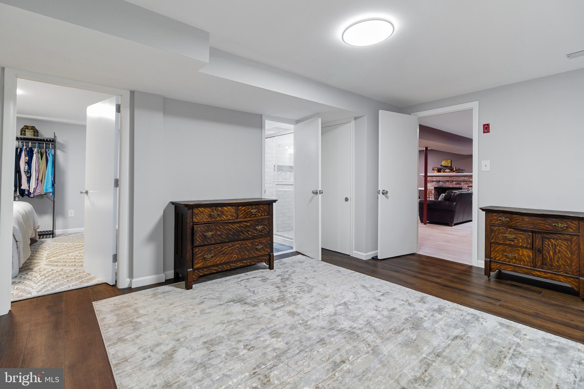 BROAD CREEK - Residential