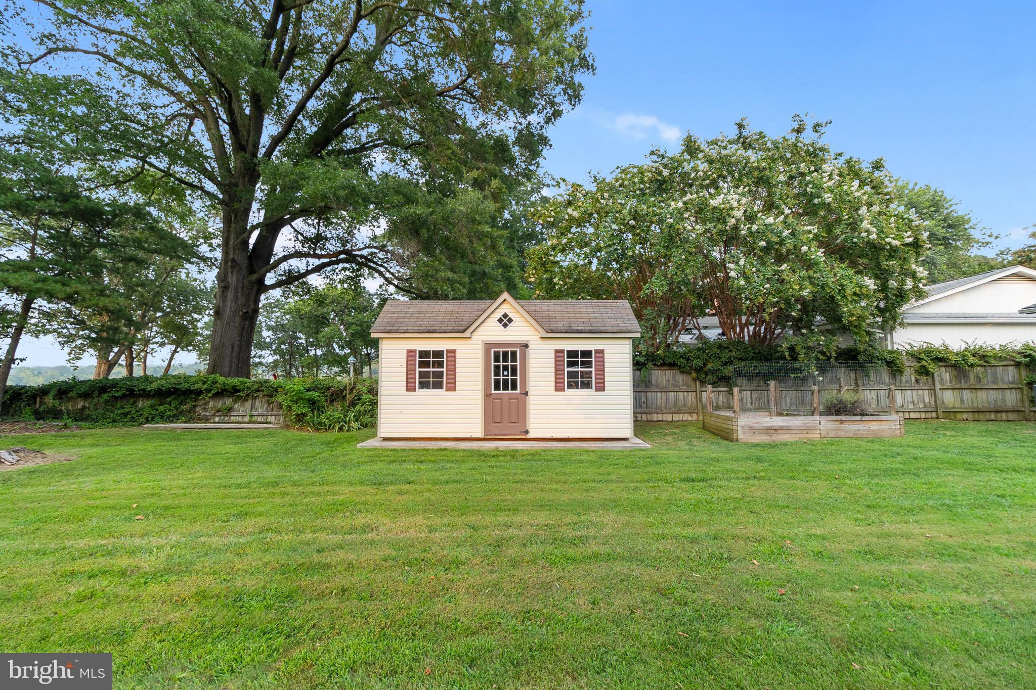 BROAD CREEK - Residential