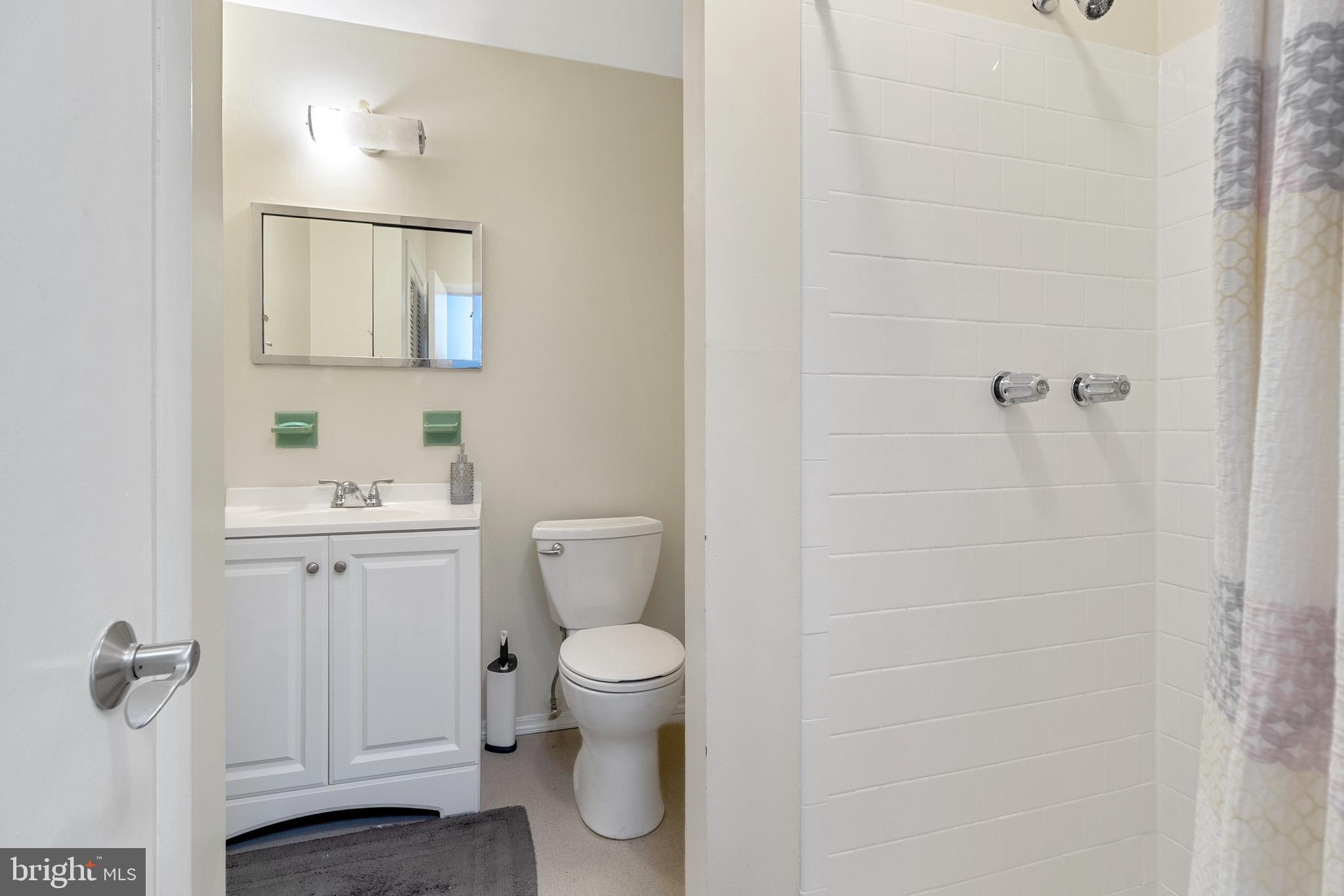 BROAD CREEK - Residential