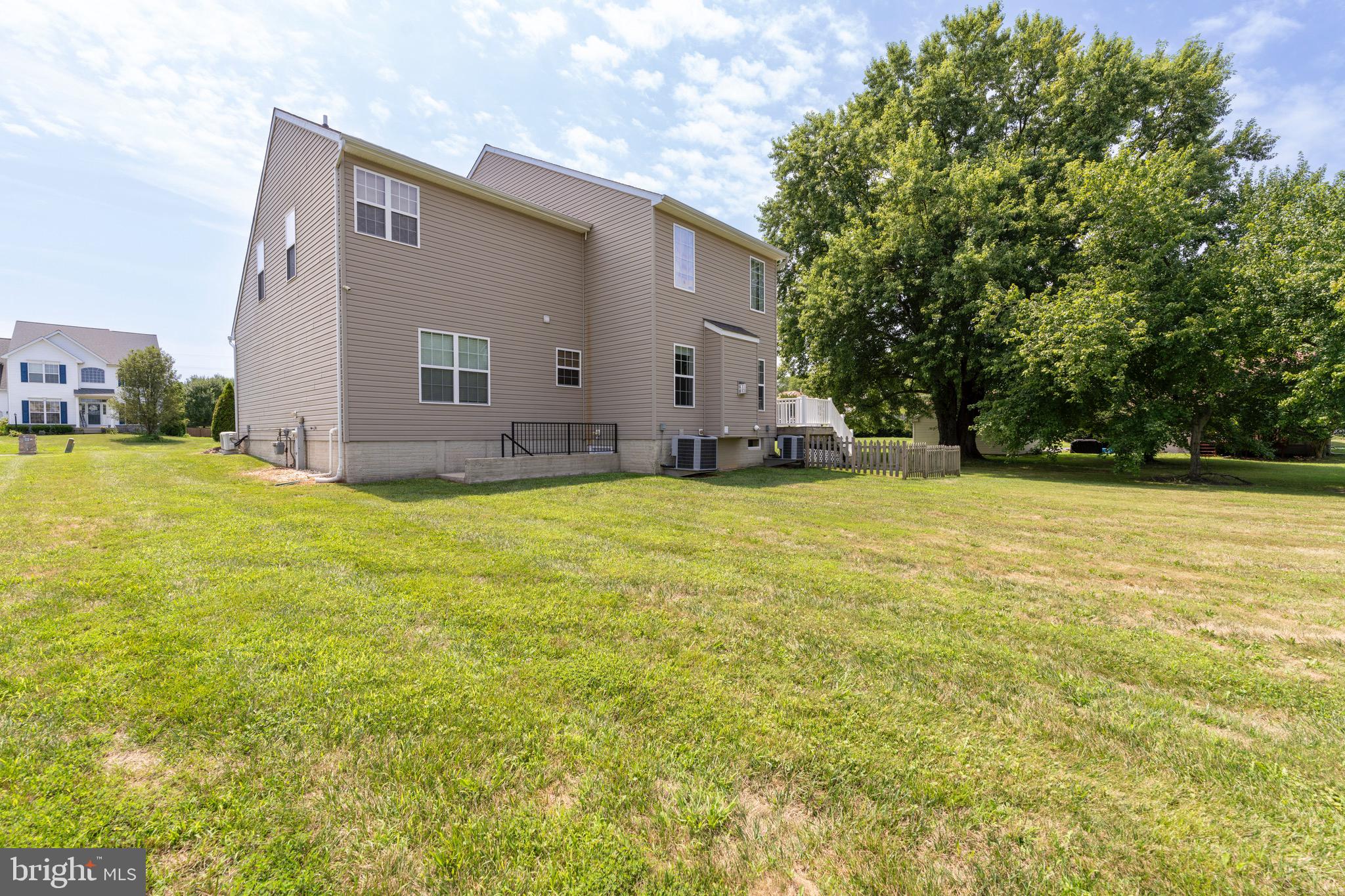 GOOSE POND ESTATES - Residential