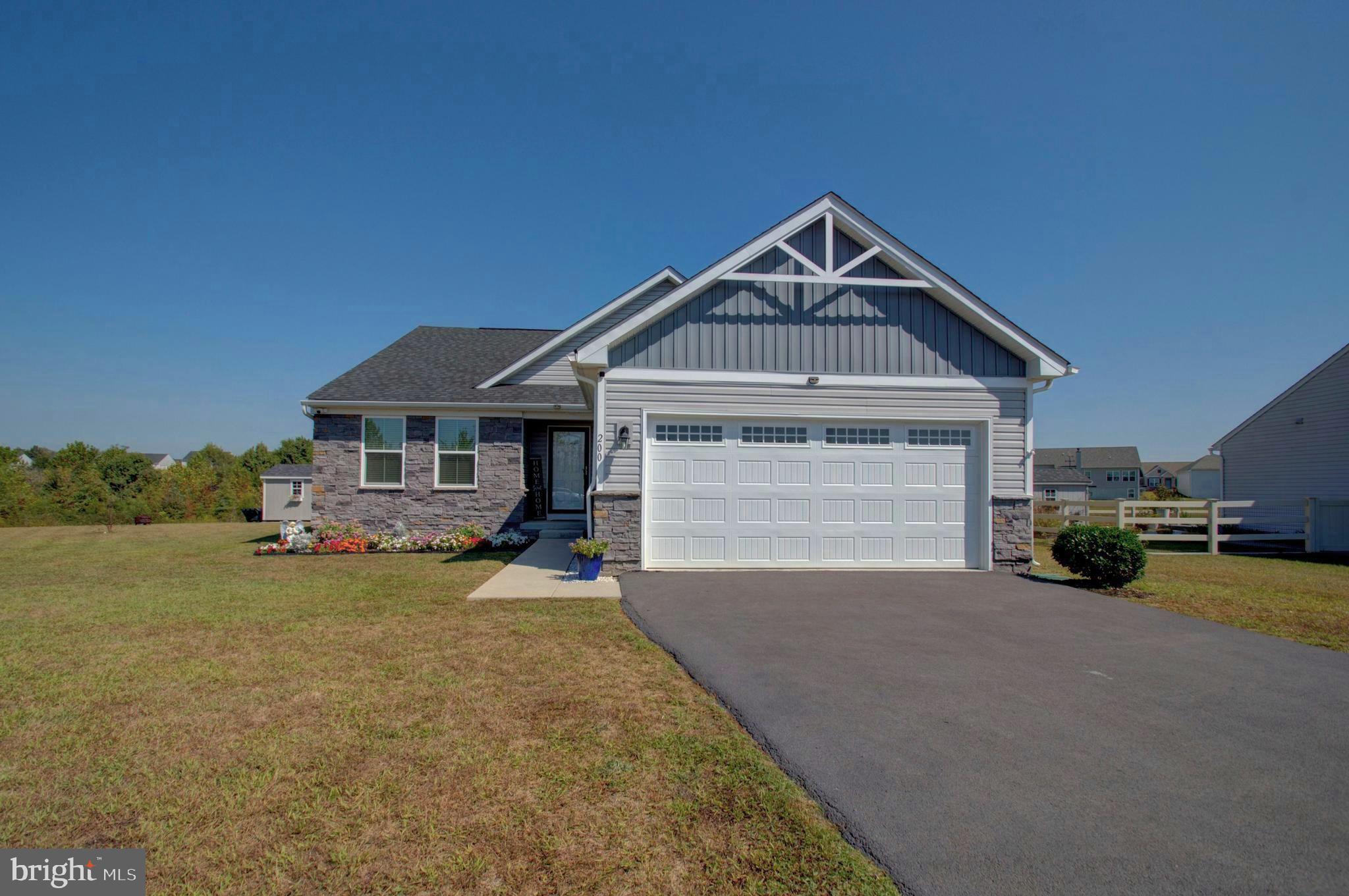 ARCADIA SPRINGS - Residential