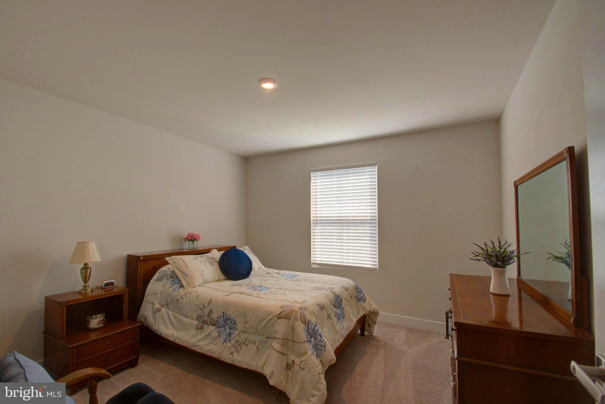 ARCADIA SPRINGS - Residential