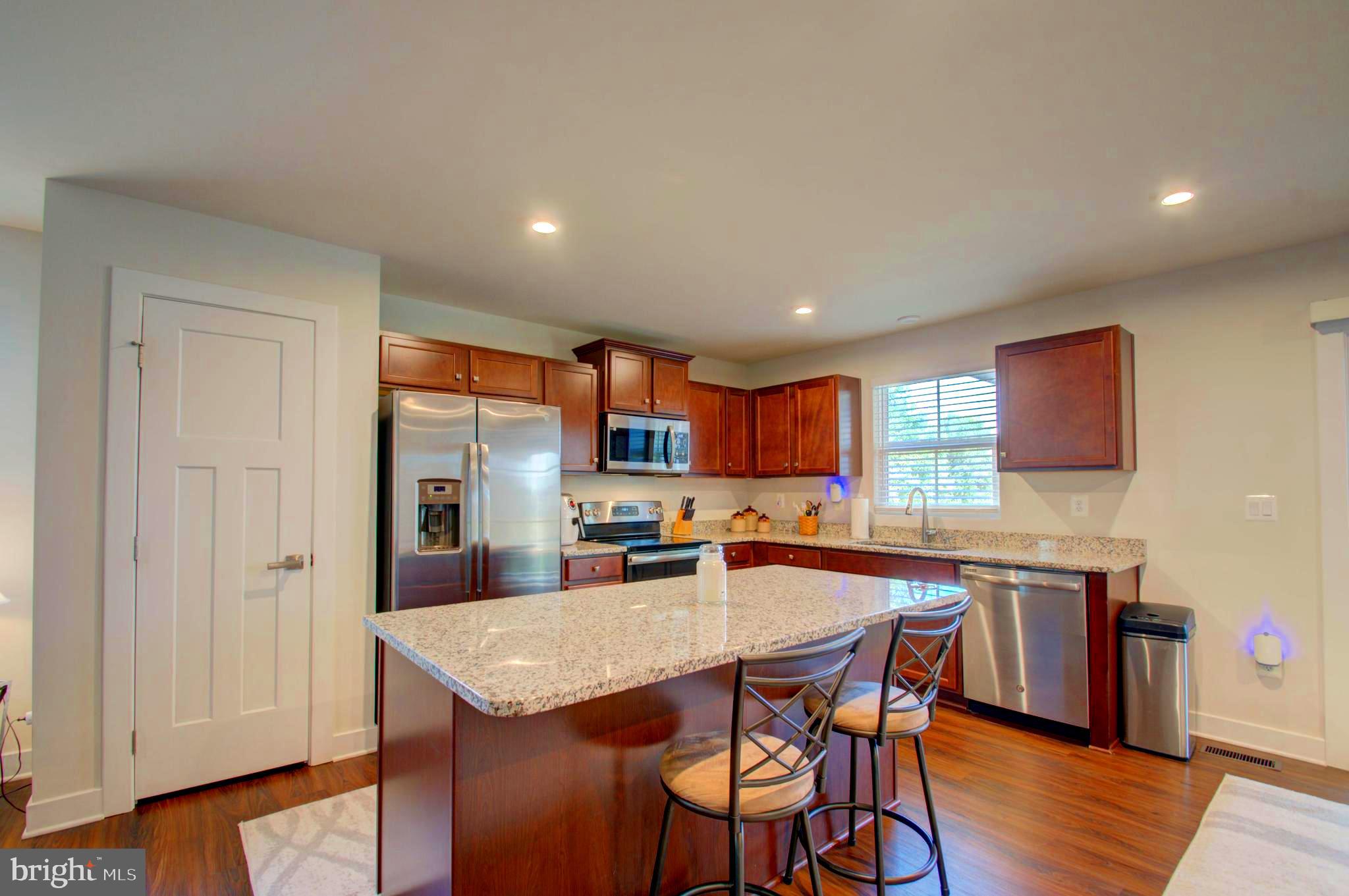 ARCADIA SPRINGS - Residential