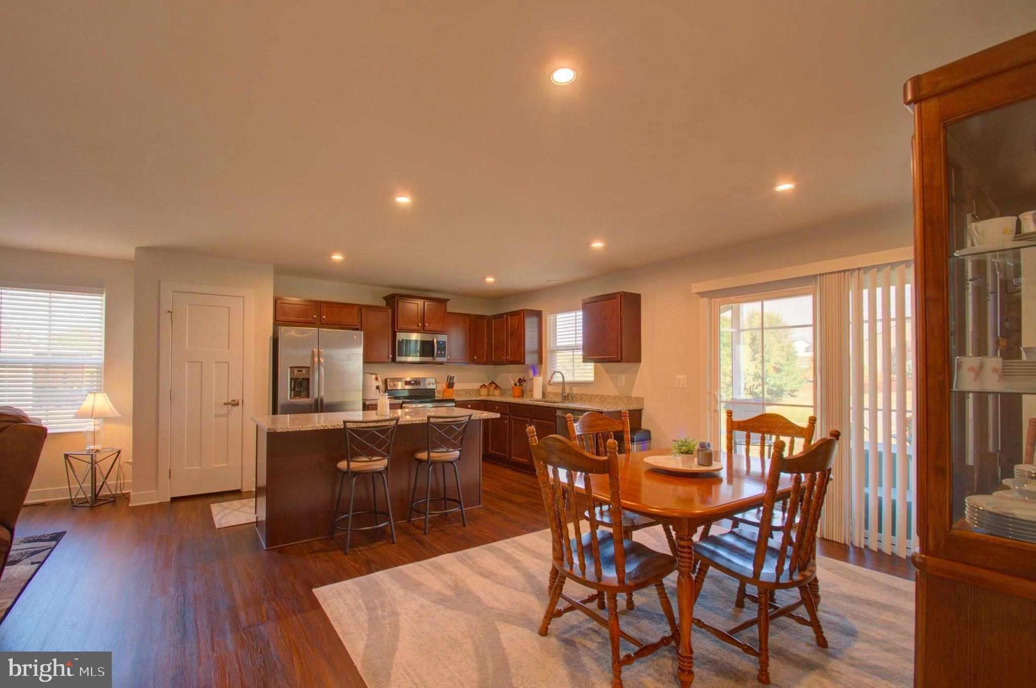 ARCADIA SPRINGS - Residential