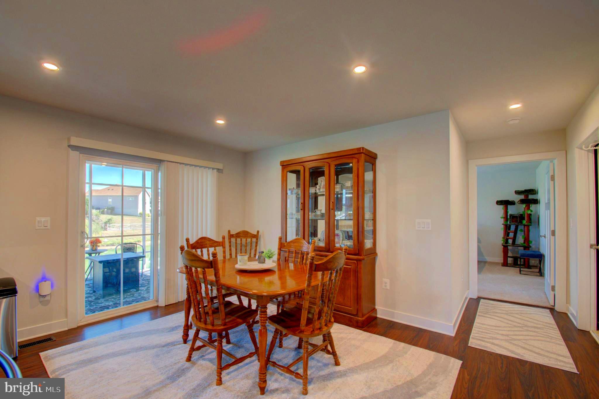 ARCADIA SPRINGS - Residential