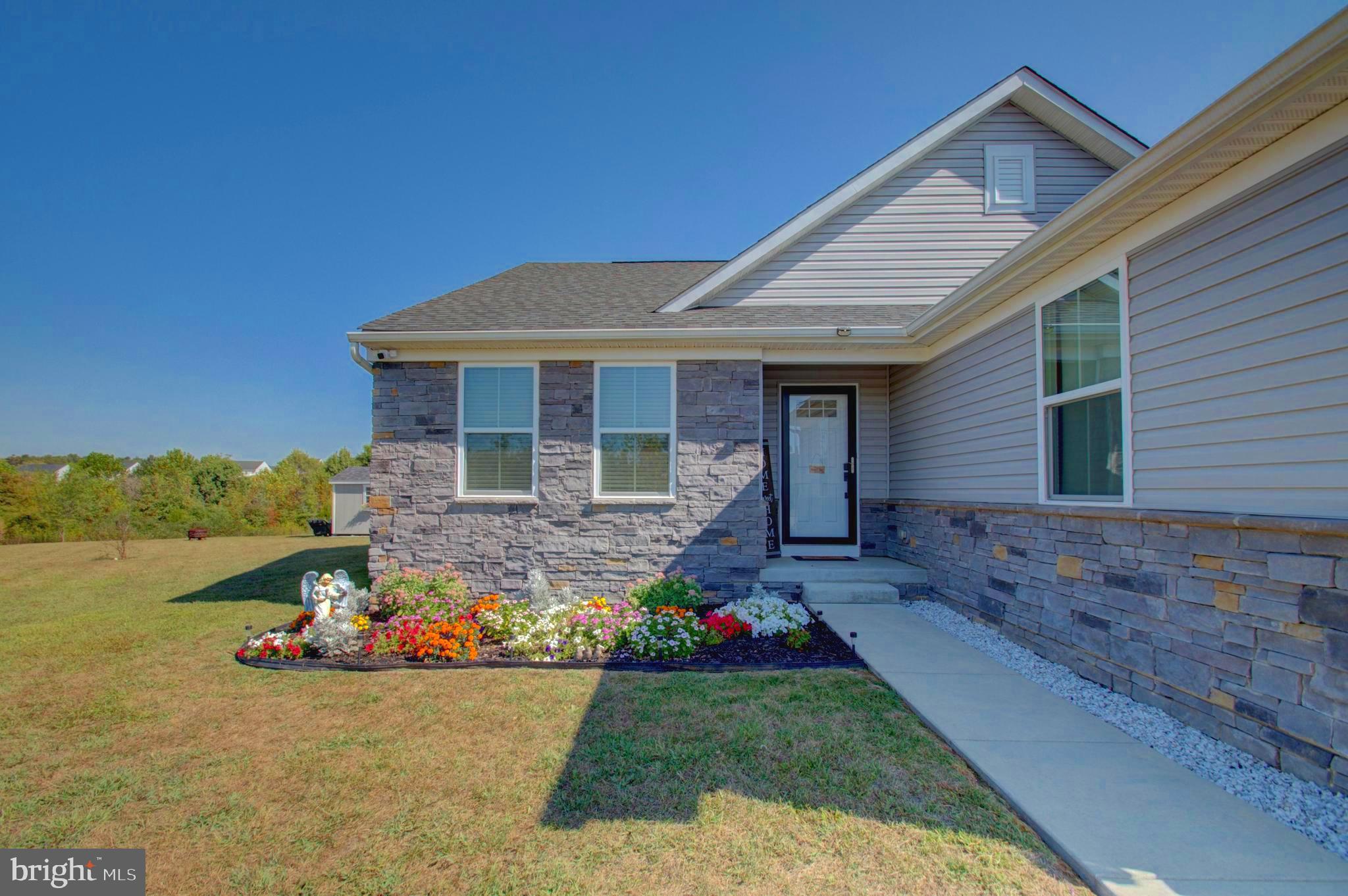 ARCADIA SPRINGS - Residential