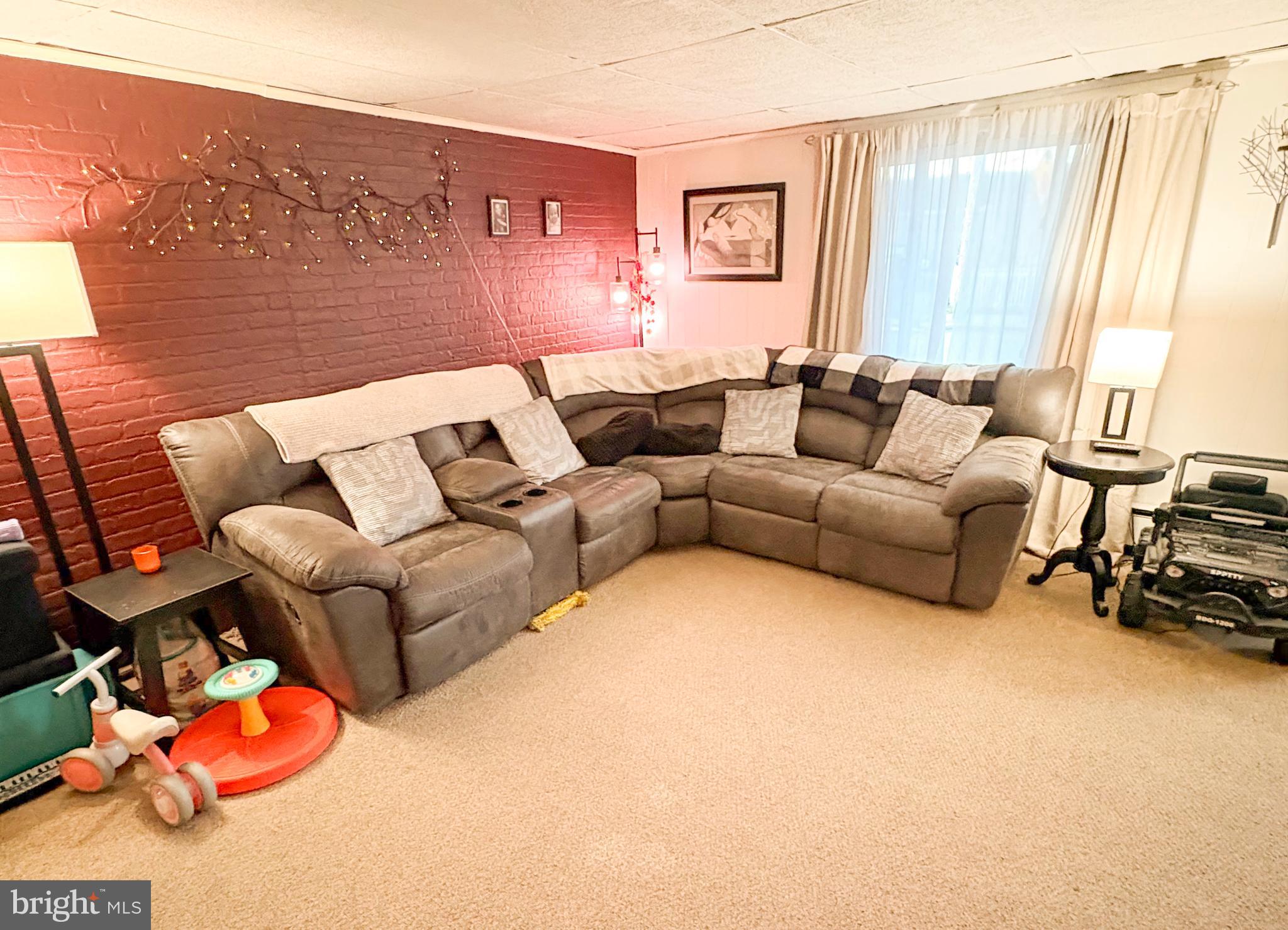 LEWISTOWN BORO - Residential