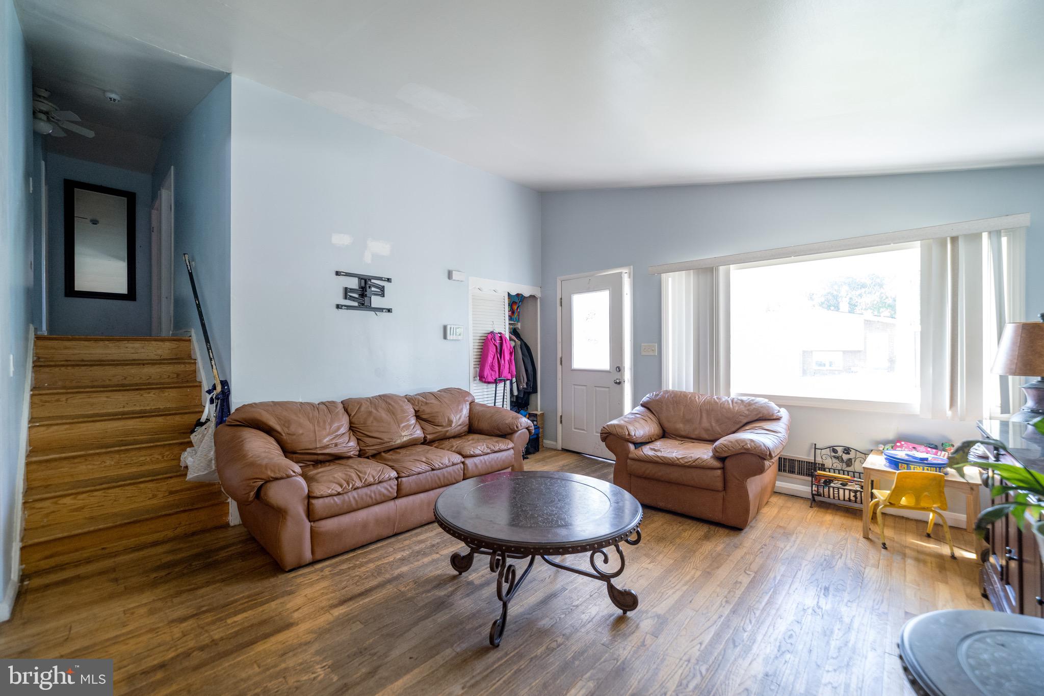 WILLIAMSBURG - Residential