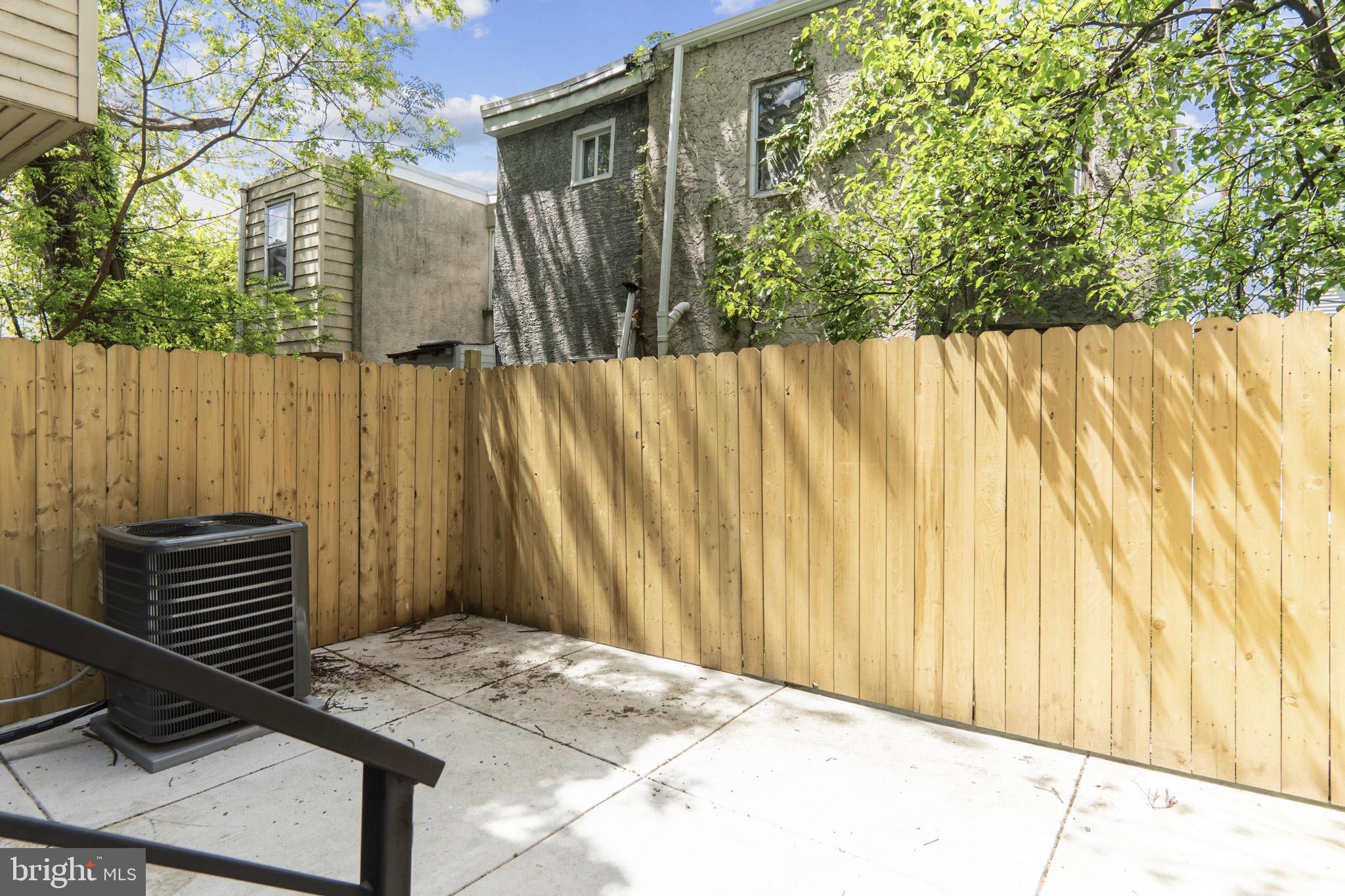 NORRIS SQUARE - Residential Lease