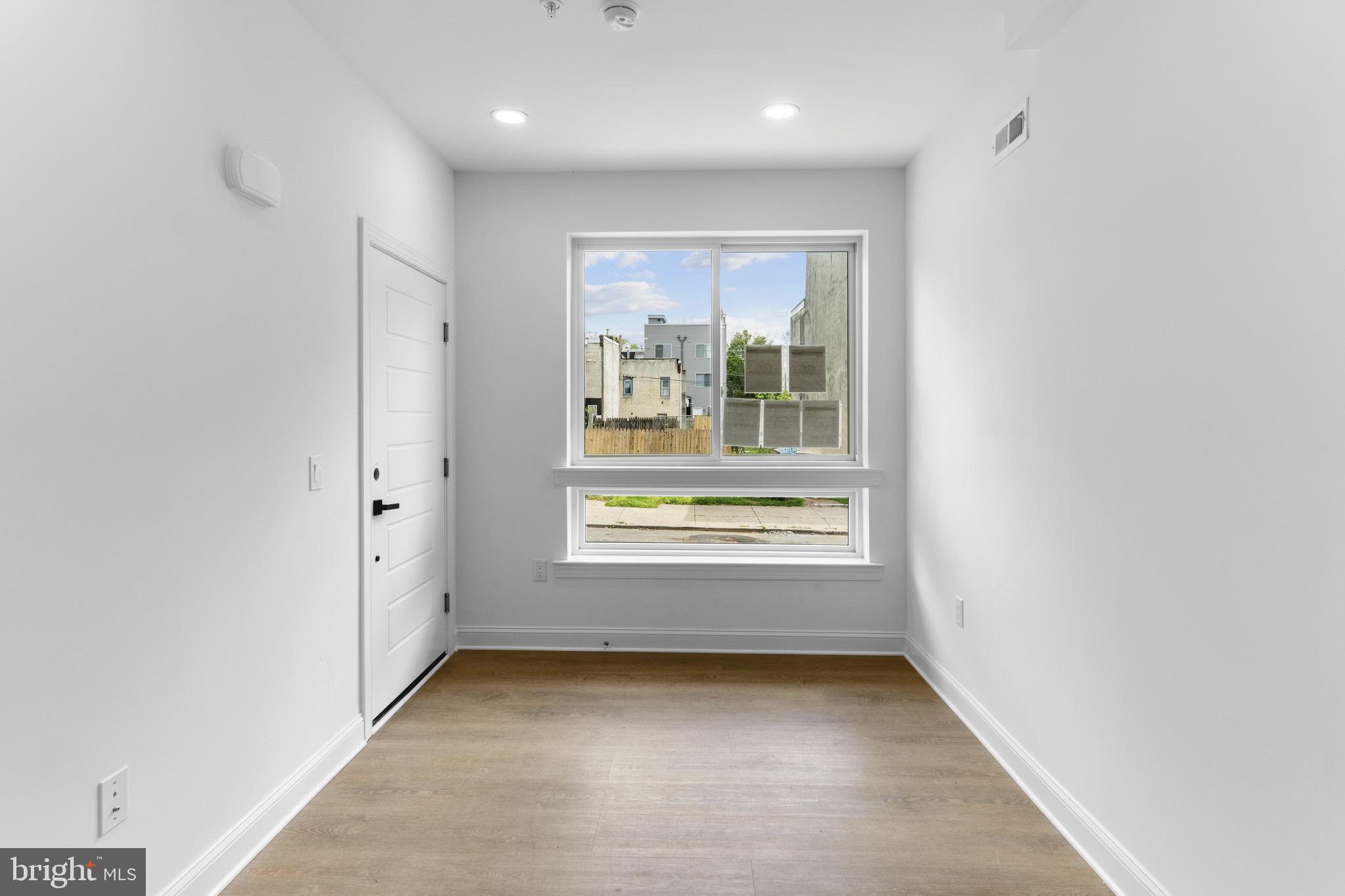 NORRIS SQUARE - Residential Lease