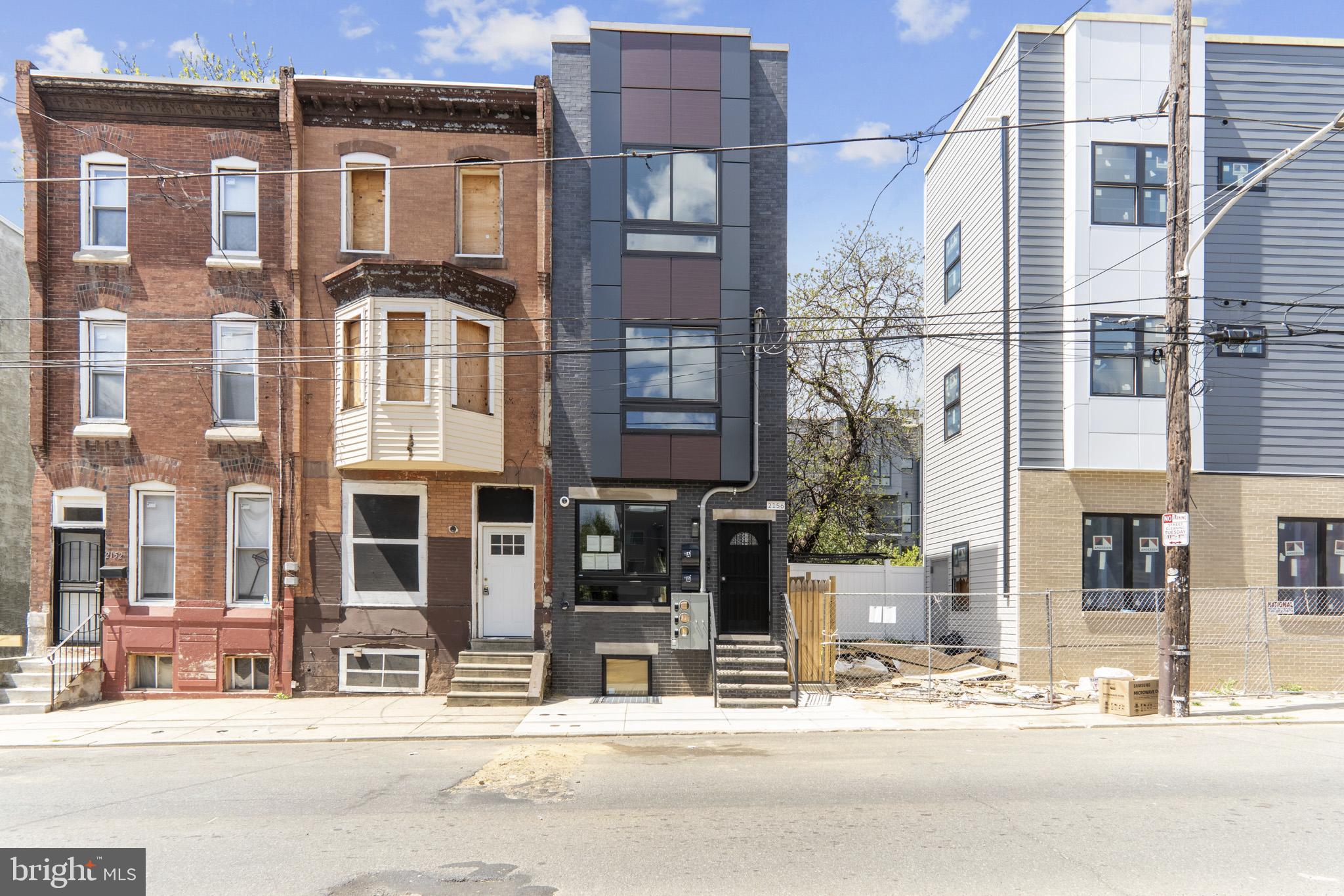 NORRIS SQUARE - Residential Lease