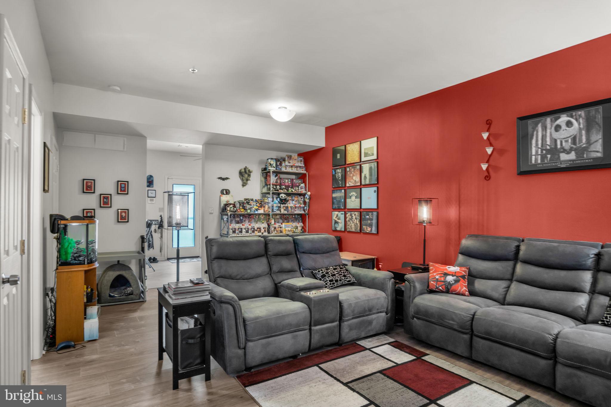 CAPITAL HEIGHTS - Residential