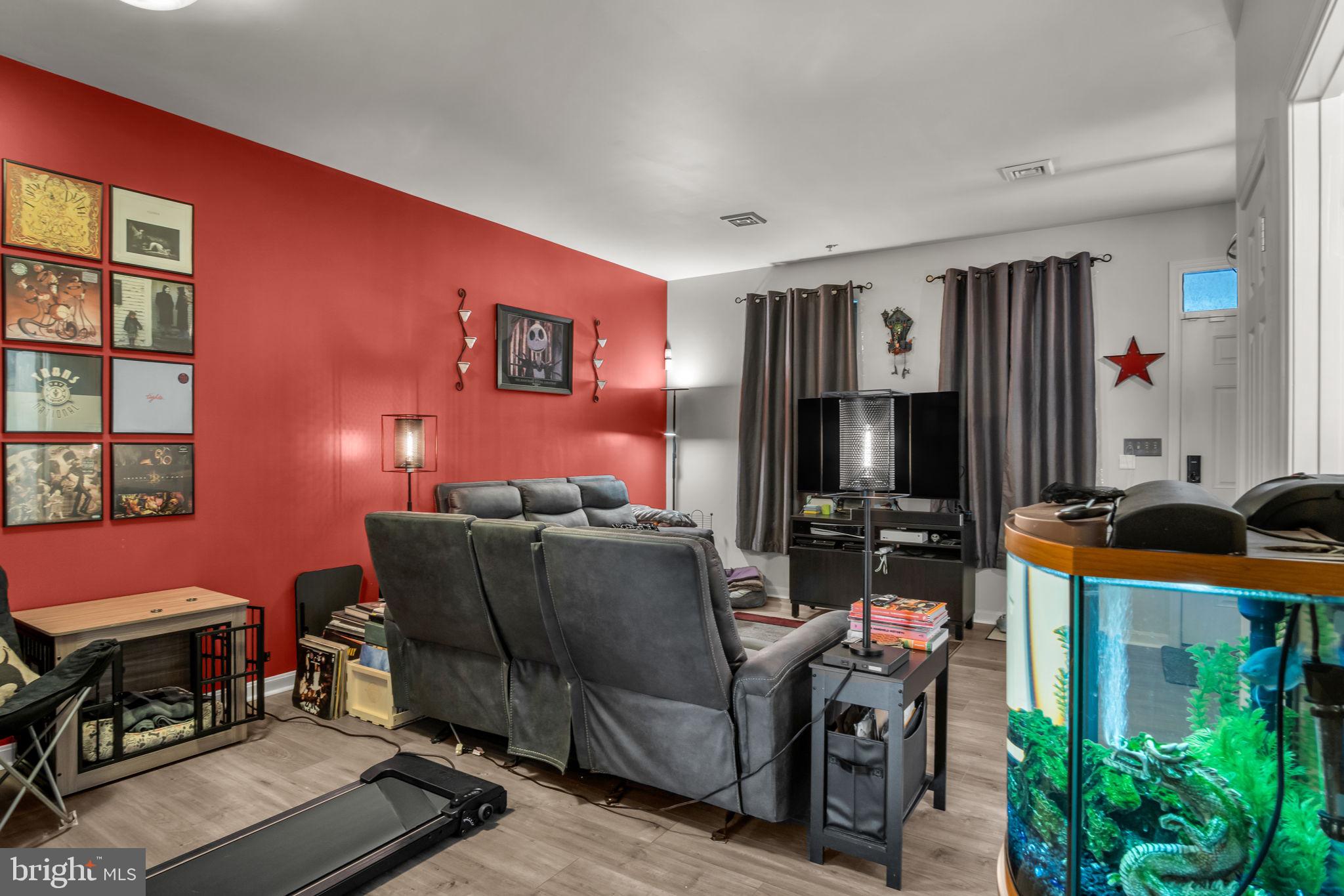 CAPITAL HEIGHTS - Residential