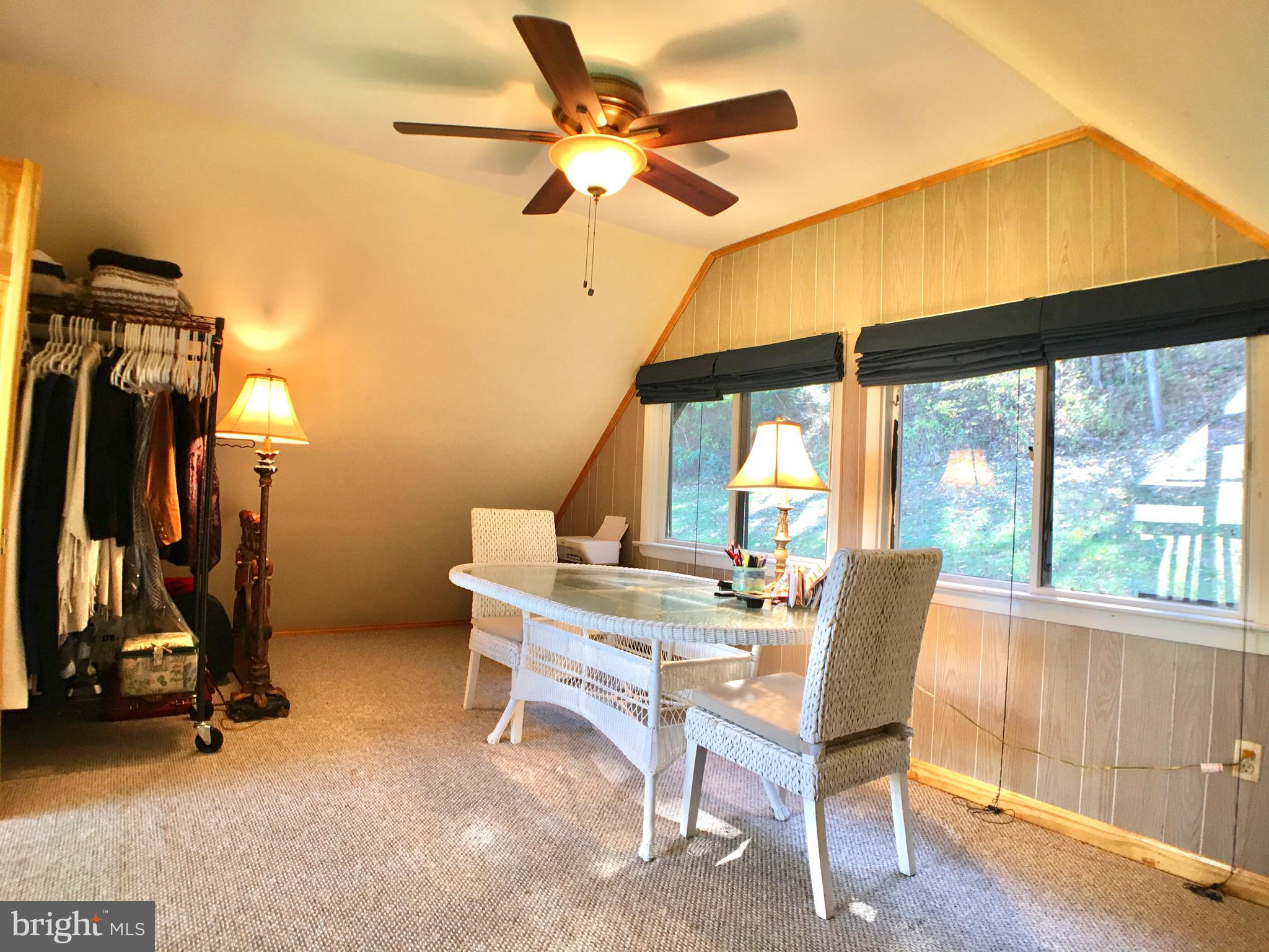 SHENANDOAH RIVER FOREST - Residential