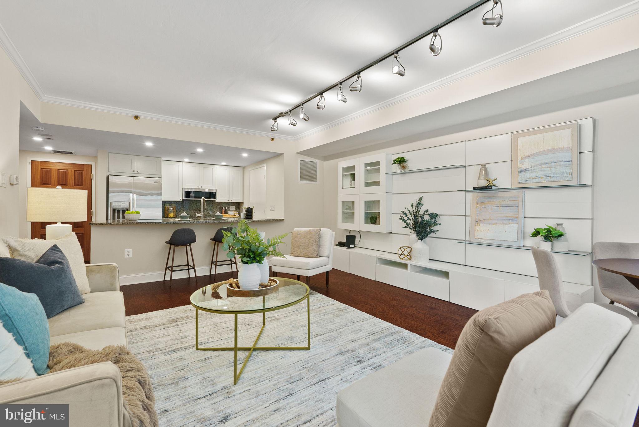 1530 KEY BOULEVARD 203