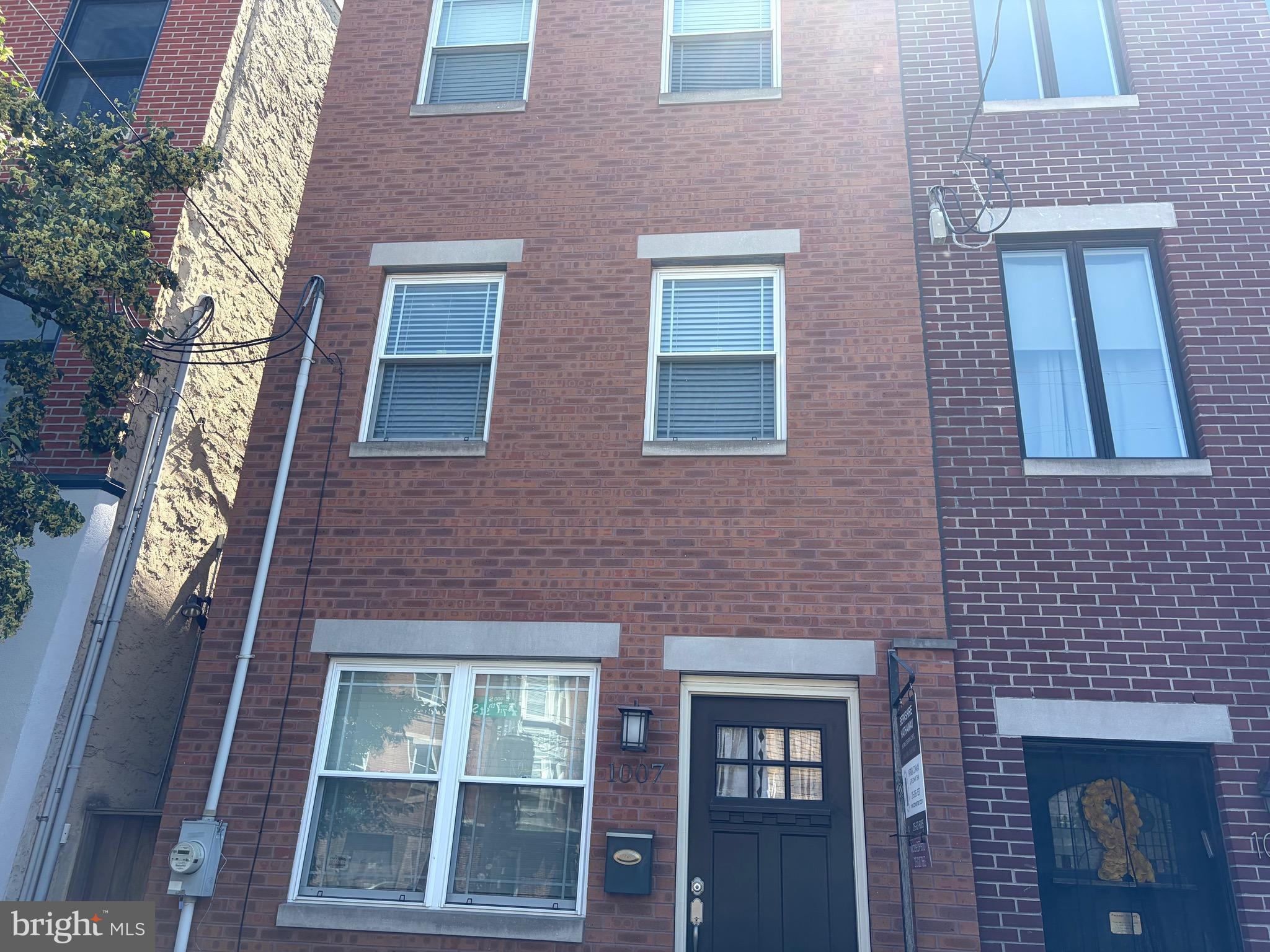 1007 S 7TH STREET