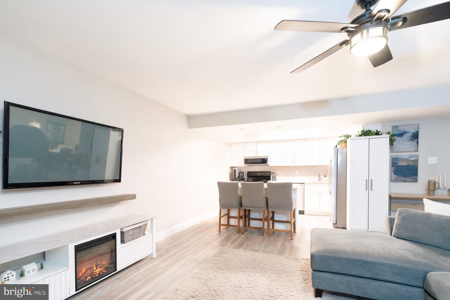 BUTLER PARK CONDO - Residential