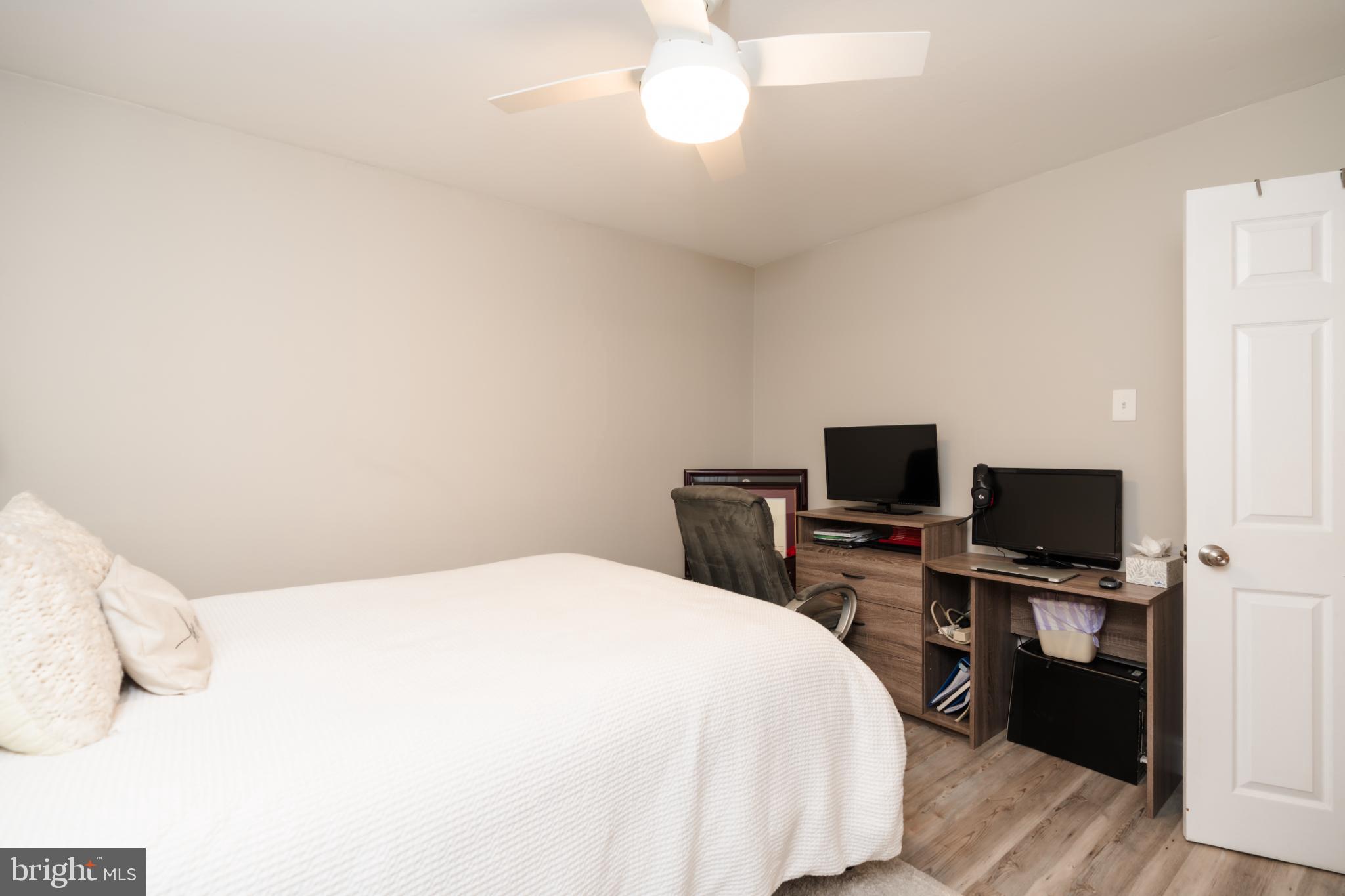 BUTLER PARK CONDO - Residential