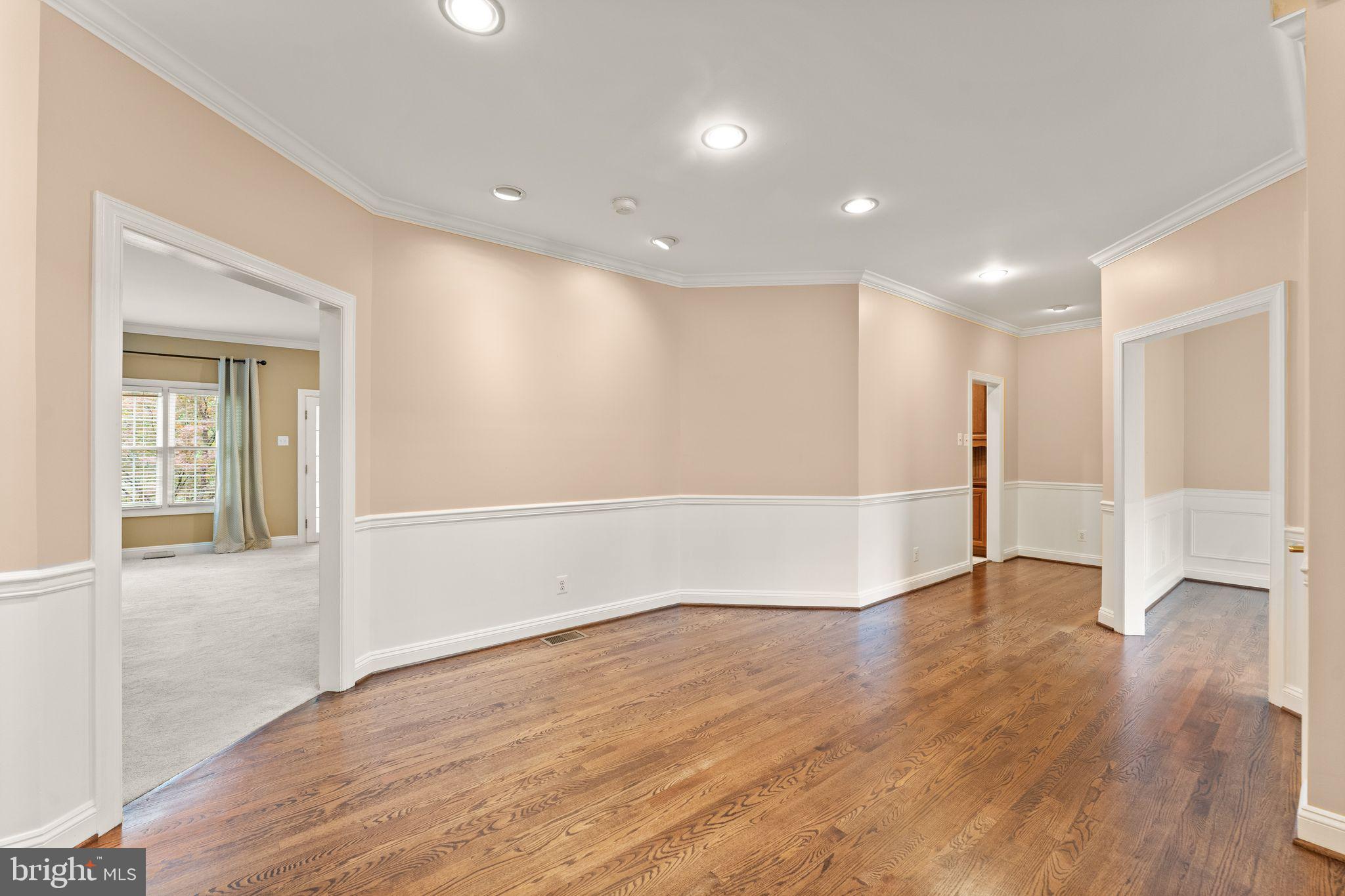 POTOMAC LAKES - Residential Lease