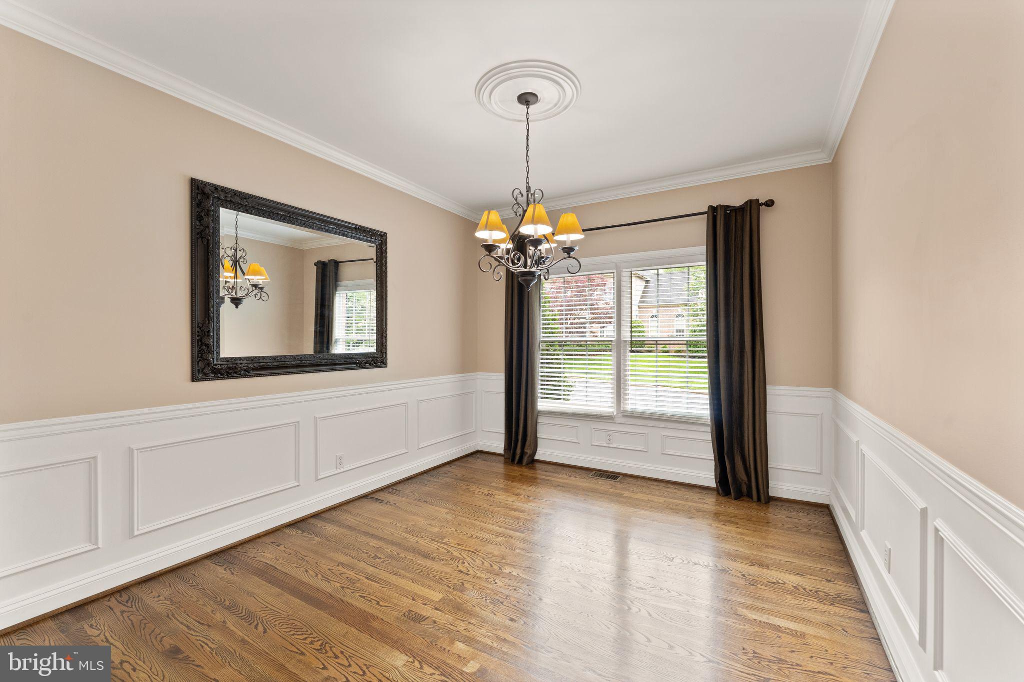 POTOMAC LAKES - Residential Lease