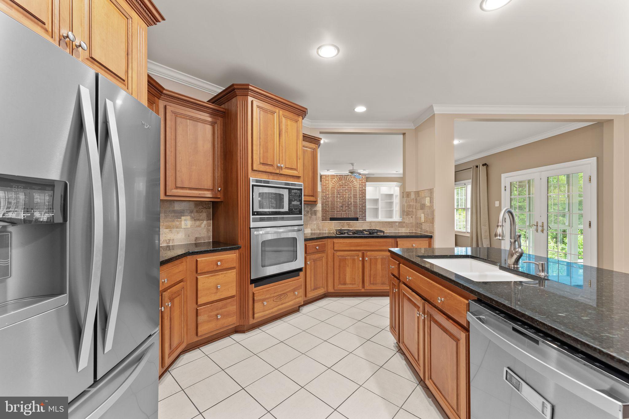 POTOMAC LAKES - Residential Lease